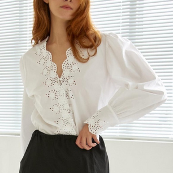 Embroidered Hollowed Out Eyelett Neckline Button Up Blouse with Balloon Sleeves - Picture 4 of 6